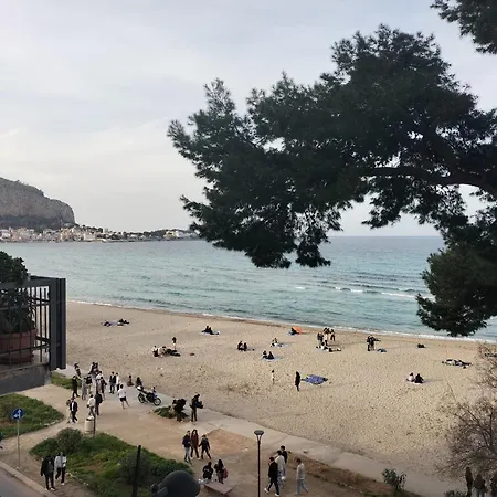 Fronte Mare Vendégház *